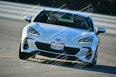 media/Nov-02-2025-Speed Ventures (Sun) [[c948a89870]]/Black/Session 4/